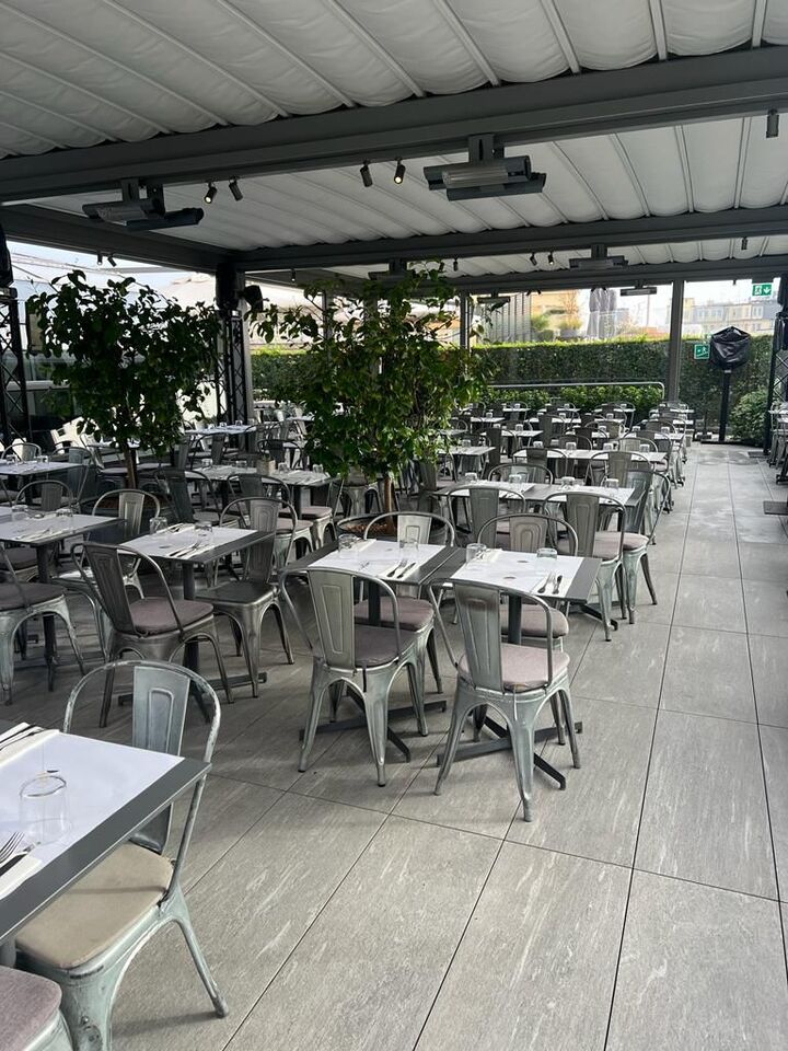 La ristrutturazione della terrazza della Rinascente a Milano in Piazza Duomo